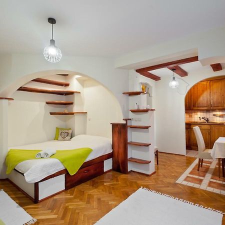 Green Apartment Budapest Exterior photo