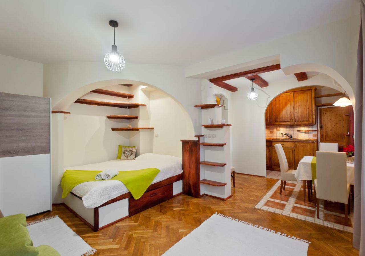 Green Apartment Budapest Exterior photo